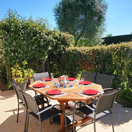 Holiday home L'escale Du Reage Beauvoir (Manche)