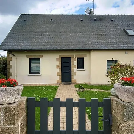 Holiday home L'escale Du Reage